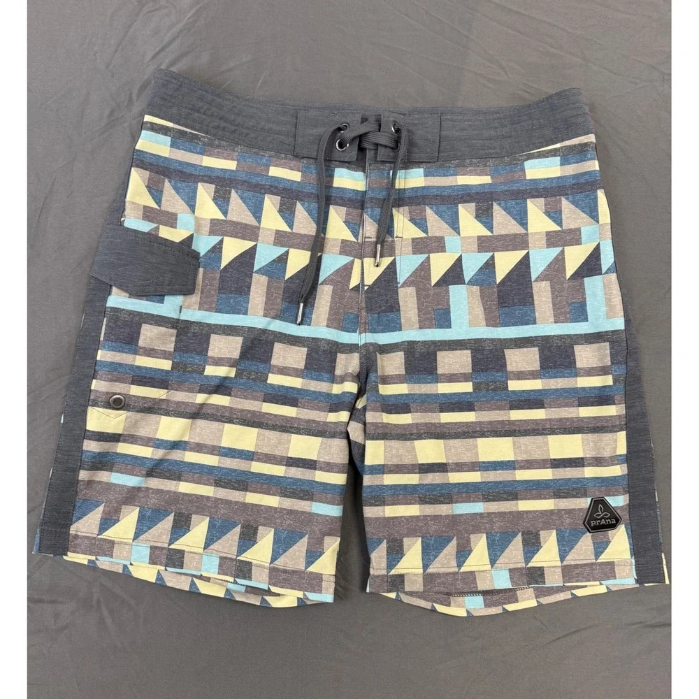 Prana Mens Aztec Board Shorts Size‎ 34 Blue Grey Yellow Geometric Tribal UPF 50